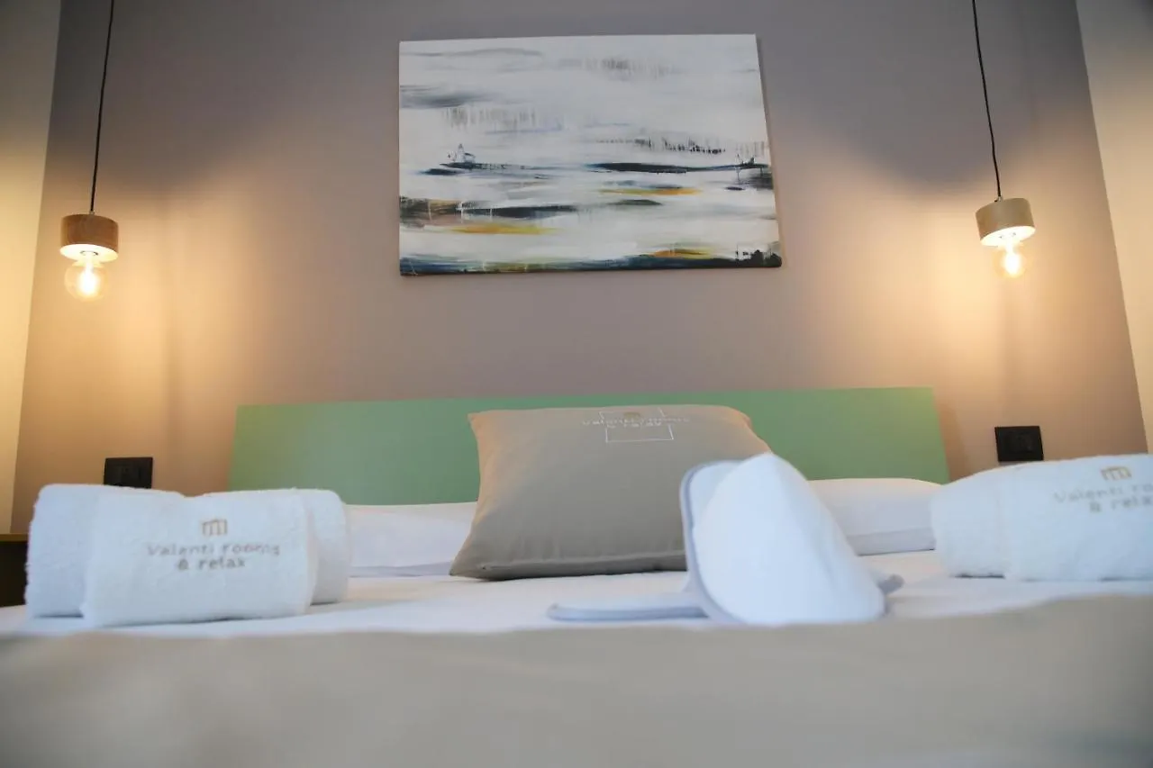 Valenti Rooms & Relax Villaggio Mosè Bed & Breakfast